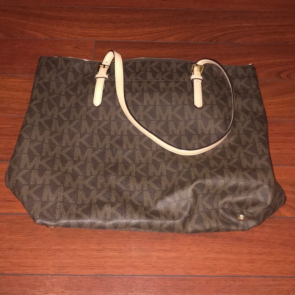 Michael Kor’s Handbag